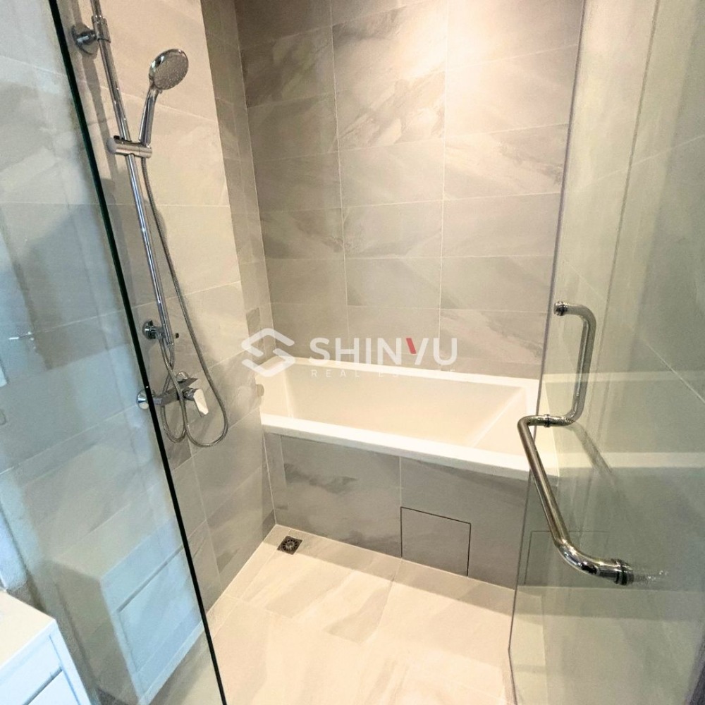 For SaleCondoSukhumvit, Asoke, Thonglor : Foreigner Quota Special Selling Special Selling Shinyu - Penthouse Price 35,000,000 million ✨RHYTHM EKKAMAI ESTATE