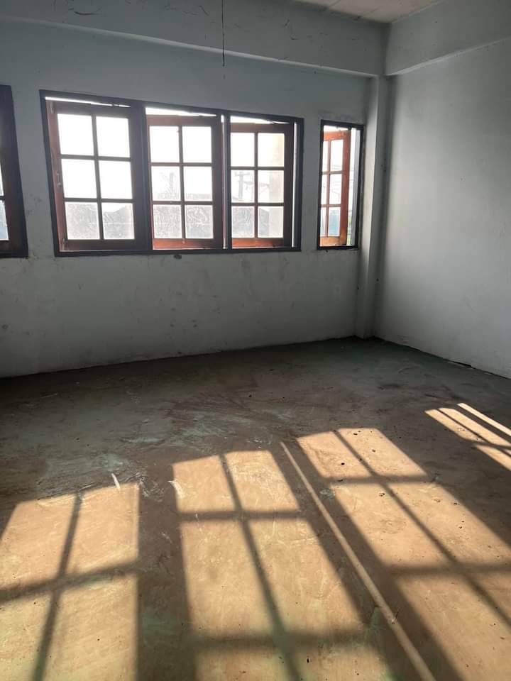 For SaleShop HouseMin Buri, Romklao : S-ORRK101 Commercial building for sale, Romklao Road 25/3, size 60 sq m, 3 and a half floors, usable area 240 sq m, 18 million 064-959-8900