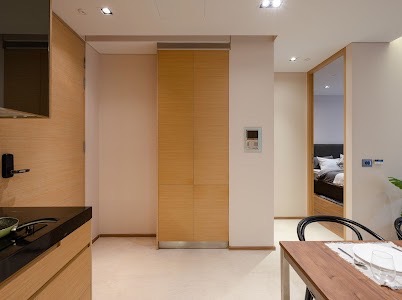 For SaleCondoSilom, Saladaeng, Bangrak : S-SLDR103 Condo for sale, Saladaeng Residences, 6th floor, city view, 61.42 sq m., 1 bedroom, 1 bathroom, 11.5 million, 064-959-8900