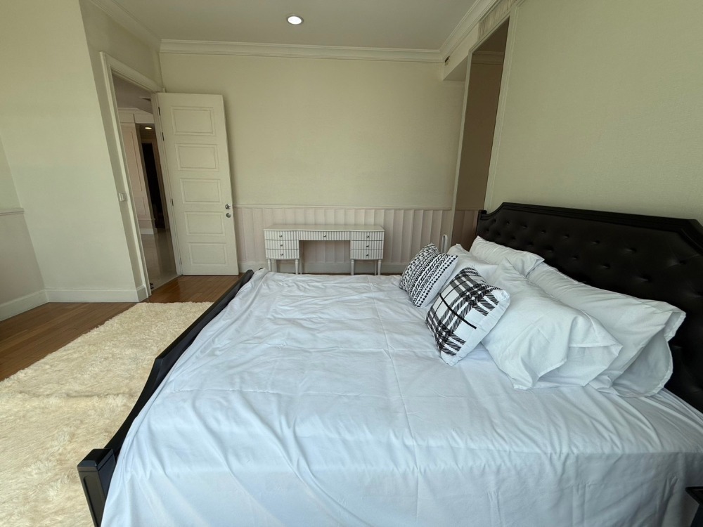 For RentCondoSukhumvit, Asoke, Thonglor : 🌇🎊 3 bedrooms Royce Private ResidenceCondo for rent, - Asoke.