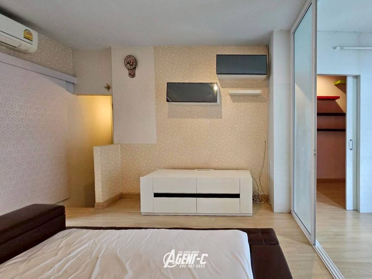 ให้เช่าทาวน์โฮมเกษตร นวมินทร์ ลาดปลาเค้า : ให้เช่า อารียา เดลี่ เกษตร-นวมินทร์ ทาวน์โฮม 3ชั้น 3 ห้องนอน 4 ห้องน้ำ 2 ที่จอดรถ  เฟอร์นิเเจอร์ครบพร้อมอยู่ ทำเลดีเดินทางสะดวก ใกล้ ม.เกษตร และเซ็นทรัล รามอินทรา