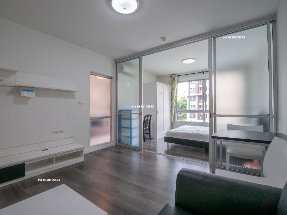 ให้เช่าคอนโดปทุมธานี รังสิต ธรรมศาสตร์ : ให้เช่าคอนโด 30 ตรม. เฟส 1 อาคาร D ชั้น 4 ทำเลดี วิวดี วิวสระว่ายน้ำและสวนสวย ทิศตะวันออก ดีคอนโด แคมปัส รีสอร์ท รังสิต ใกล้ธรรมศาสตร์รังสิตให้เช่า D-Condo Campus Resort Rangsit ห้องขนาด 30 ตร.ม. มีระเบียงตากผ้า ทำตาข่าย