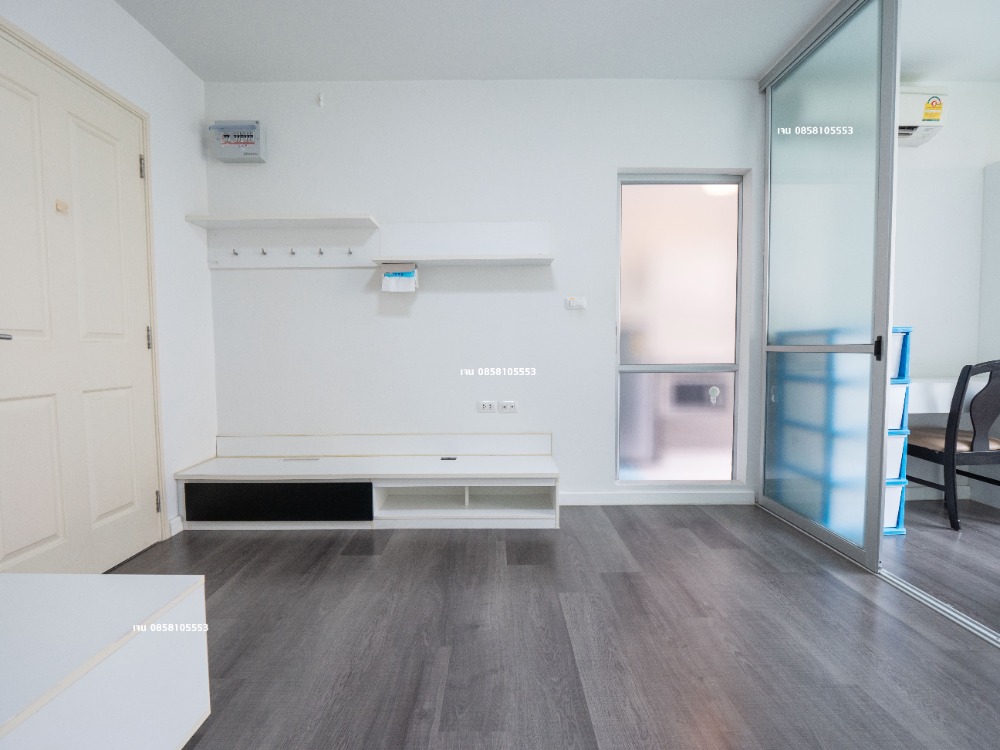 For RentCondoPathum Thani,Rangsit, Thammasat : Condo for rent, 30 sq m., Phase 1, Building D, 4th floor, good location, good view, swimming pool and beautiful garden view, east side, D-Condo Campus Resort Rangsit, near Thammasat University Rangsit, for rent, D-Condo Campus Resort Rangsit, room size 30