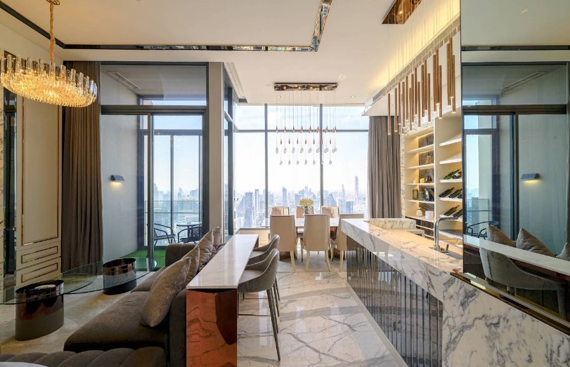 ขายคอนโดสุขุมวิท อโศก ทองหล่อ : The Esse Asoke : 2B3B  157.92 sqm High floor 50++ 45 MB