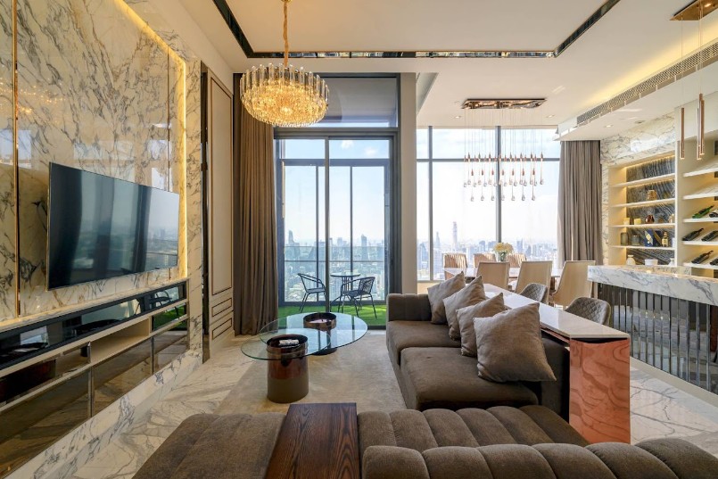 ขายคอนโดสุขุมวิท อโศก ทองหล่อ : The Esse Asoke : 2B3B  157.92 sqm High floor 50++ 45 MB