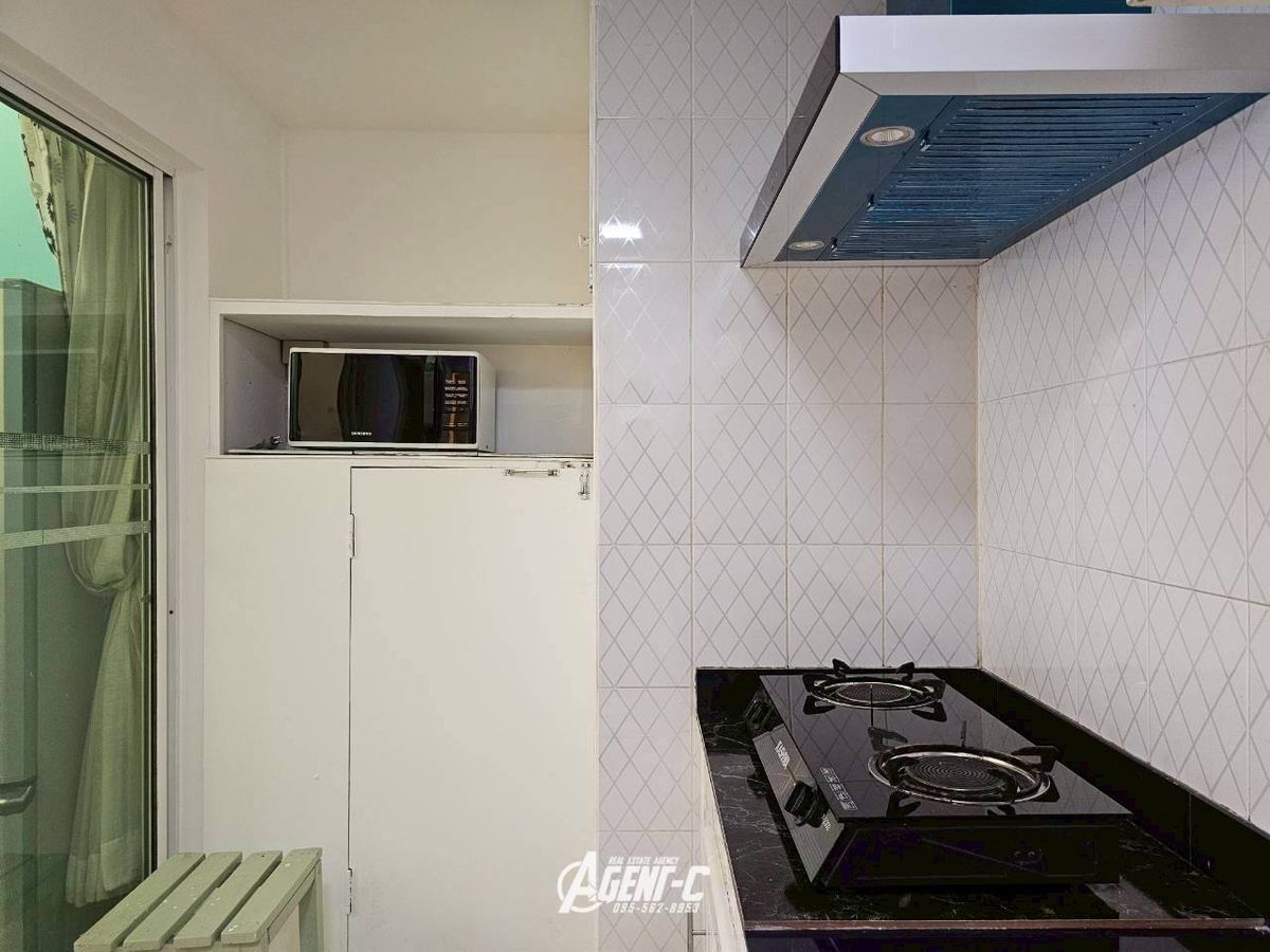 ให้เช่าทาวน์โฮมเกษตร นวมินทร์ ลาดปลาเค้า : ให้เช่า อารียา เดลี่ เกษตร-นวมินทร์ ทาวน์โฮม 3ชั้น 3 ห้องนอน 4 ห้องน้ำ 2 ที่จอดรถ  เฟอร์นิเเจอร์ครบพร้อมอยู่ ทำเลดีเดินทางสะดวก ใกล้ ม.เกษตร และเซ็นทรัล รามอินทรา