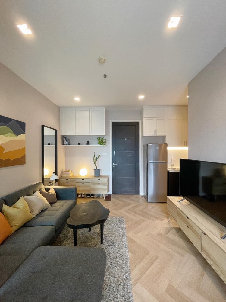 For RentCondoSathorn, Narathiwat : For rent 🌟Ivy Sathorn 10 🌟 Newly renovated entire room, complete with furniture and electrical appliances. Ready to move in