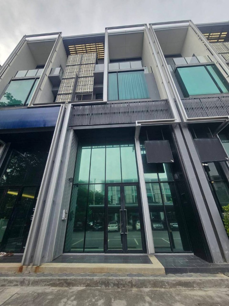 ให้เช่าโฮมออฟฟิศบางนา แบริ่ง ลาซาล : Home Office 4 storey Cascade Bangna KM.5 for RENT โฮมออฟฟิศ 4 ชั้น แคสเคด บางนา กม.5 ให้เช่า  (SPSP559)