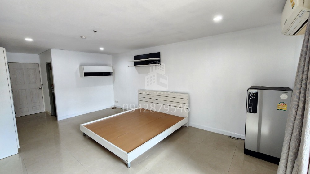For SaleCondoRatchadapisek, Huaikwang, Suttisan : For sale: Regent Home 5 floors, 2 studios, 31 sq m.