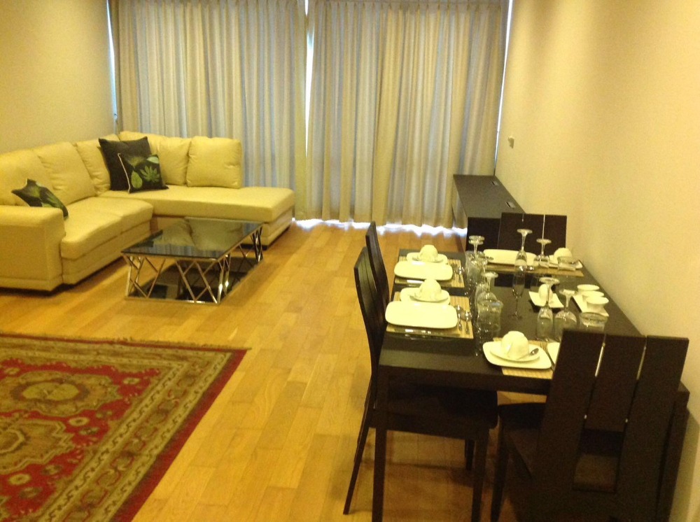 ขายคอนโดนานา : For sale condo Hyde sukhumvit 13 2 Bed 2 bath 114 Sq.m (S03-1742)