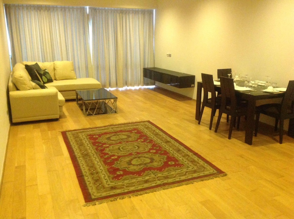 ขายคอนโดนานา : For sale condo Hyde sukhumvit 13 2 Bed 2 bath 114 Sq.m (S03-1742)