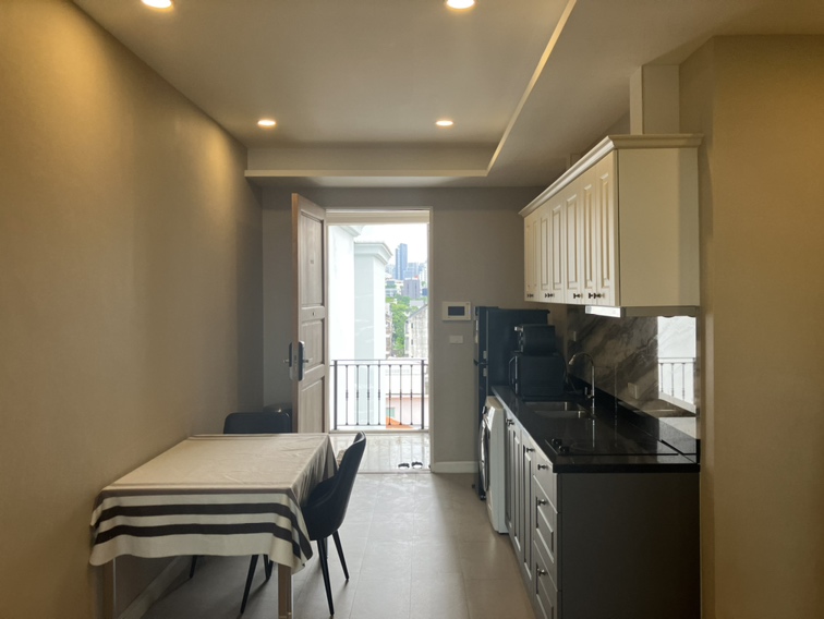 ขายคอนโดสุขุมวิท อโศก ทองหล่อ : ขายด่วน !! Verde Sukhumvit 49/15