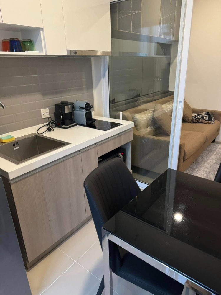 ขายคอนโดปิ่นเกล้า จรัญสนิทวงศ์ : ขาย คอนโด THE TREE จรัญสนิทวงศ์ 30 1 ห้องนอน 27 ตรม. ชั้น 20 สภาพเยี่ยม ใกล้ MRT แยกไฟฉาย