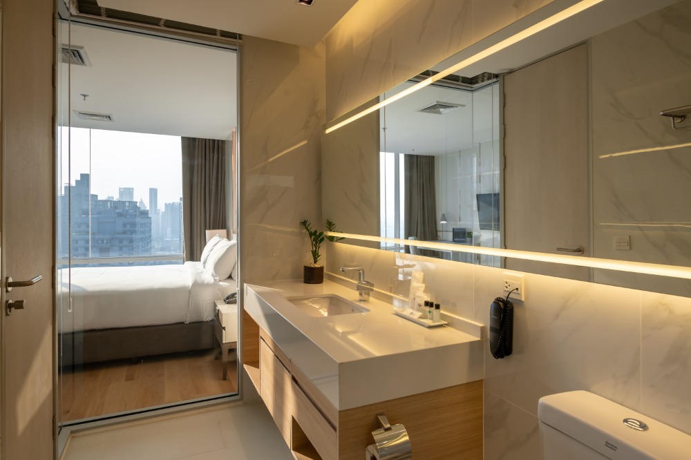 For RentCondoSukhumvit, Asoke, Thonglor : Luxury Penthouse on the Top Floor, Modern-Luxury Design, Fully Furnished and Ready to Move In, Thonglor  通罗豪华顶层公寓出租 ** NO CO-AGENT ** 