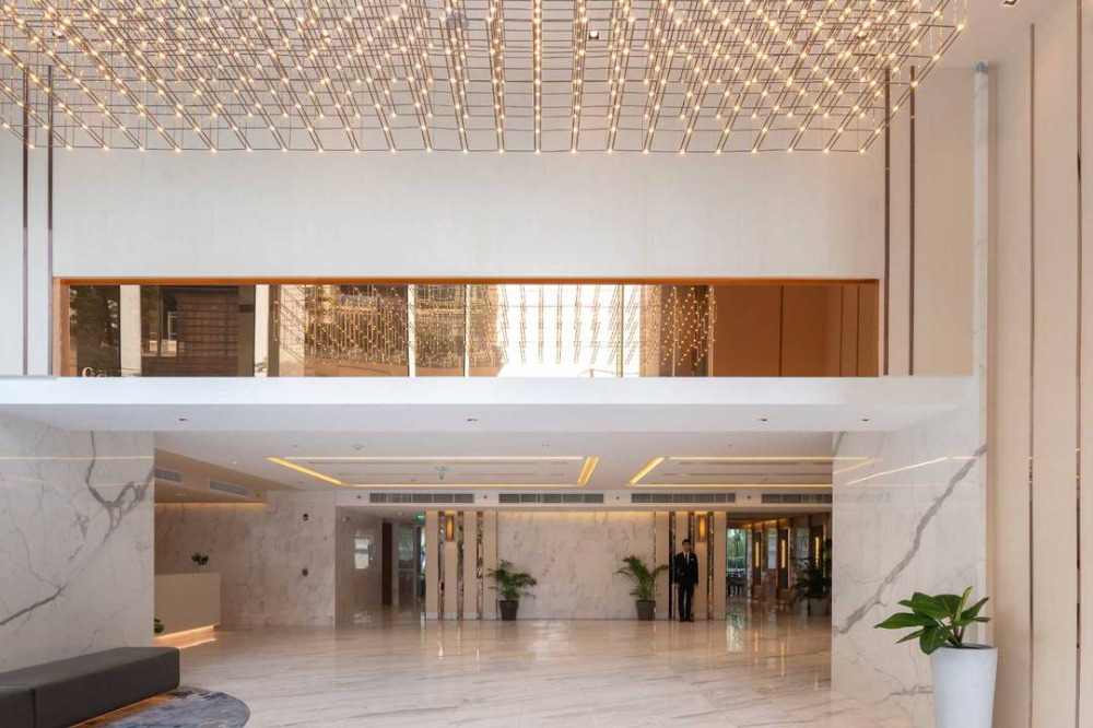 For RentCondoSukhumvit, Asoke, Thonglor : Luxury Penthouse on the Top Floor, Modern-Luxury Design, Fully Furnished and Ready to Move In, Thonglor  通罗豪华顶层公寓出租 ** NO CO-AGENT ** 