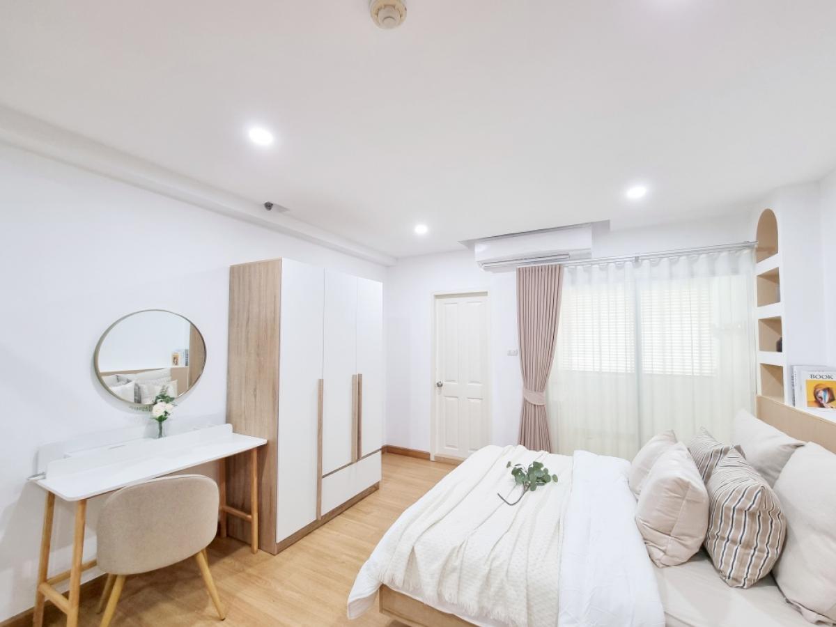 For SaleCondoPattanakan, Srinakarin : 🏠Condo Supalai Park Srinakarin🏠 🌱Size 36 sq m, 14th floor, Building A, amazing view🌱