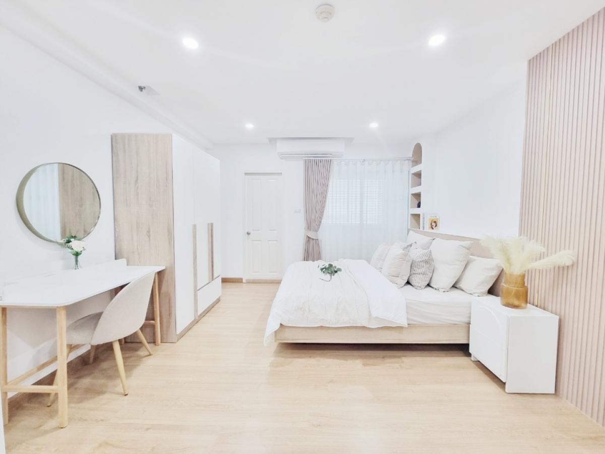 For SaleCondoPattanakan, Srinakarin : 🏠Condo Supalai Park Srinakarin🏠 🌱Size 36 sq m, 14th floor, Building A, amazing view🌱