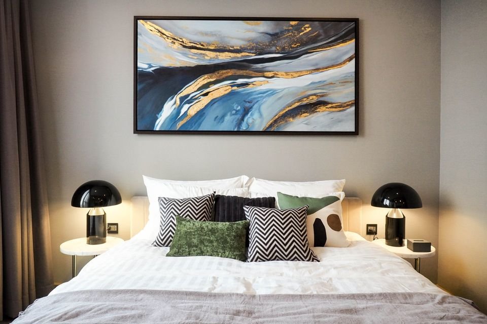 For RentCondoRama9, Petchburi, RCA : For rent: The Esse at Singha Complex, 1 bedroom, 36 sqm., 16th floor, elegantly-decorated, next to MRT Phetchaburi.