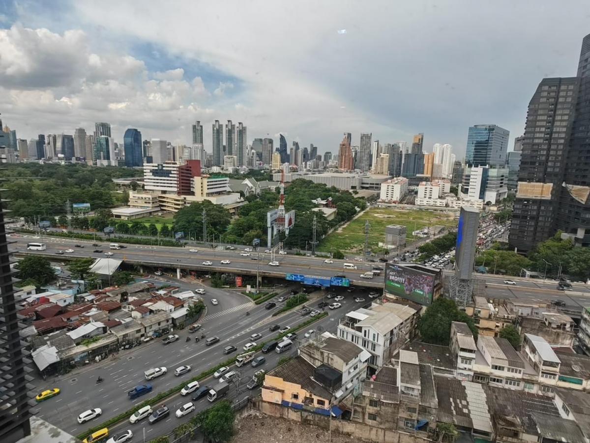 For SaleCondoWitthayu, Chidlom, Langsuan, Ploenchit : 📢👇Good price, good location, good for living or investing as located on Rama 4 road, opposite new project One Bangkok, near Lumpini park, sathorn, silom