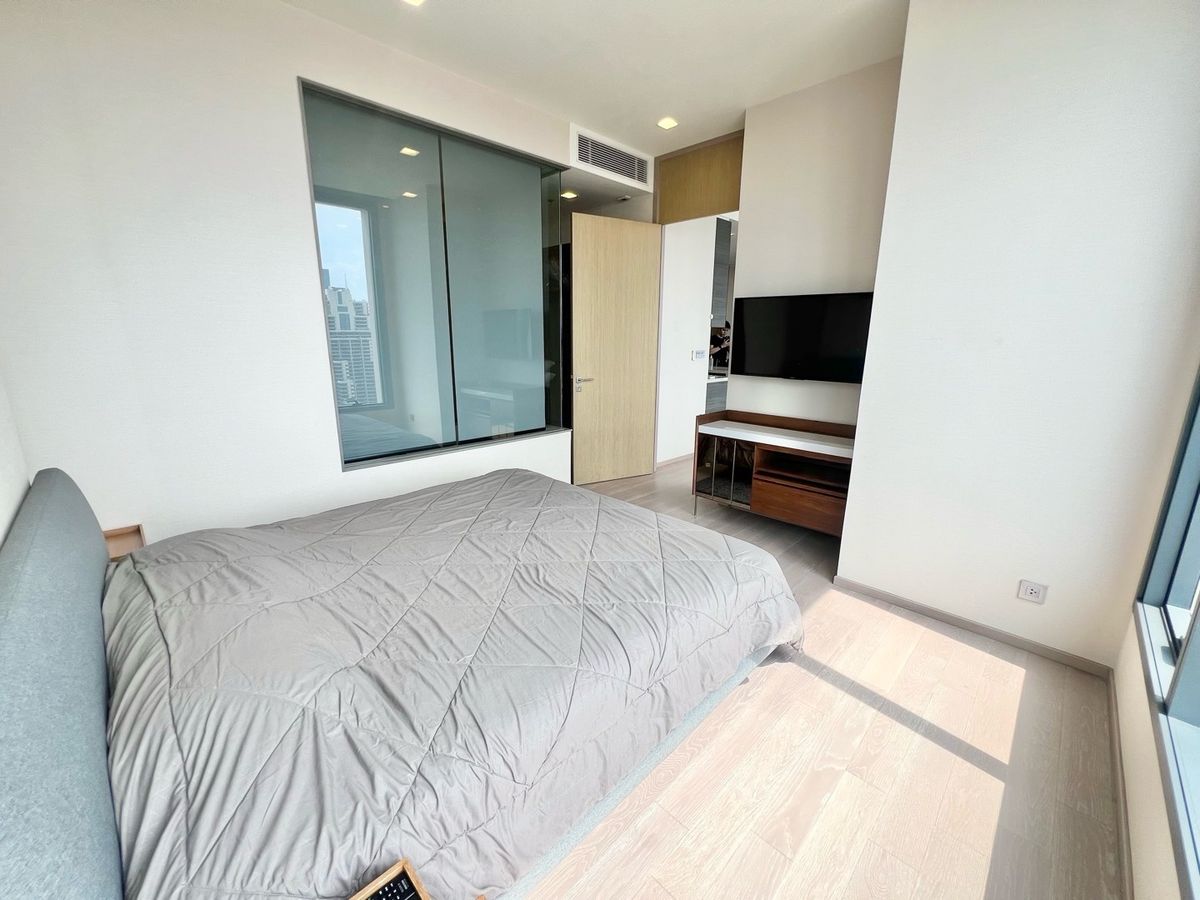 For RentCondoSukhumvit, Asoke, Thonglor : The Esse Asoke 2B2B 76sqm High floor /Unblocked view 70k Call: 0635925888