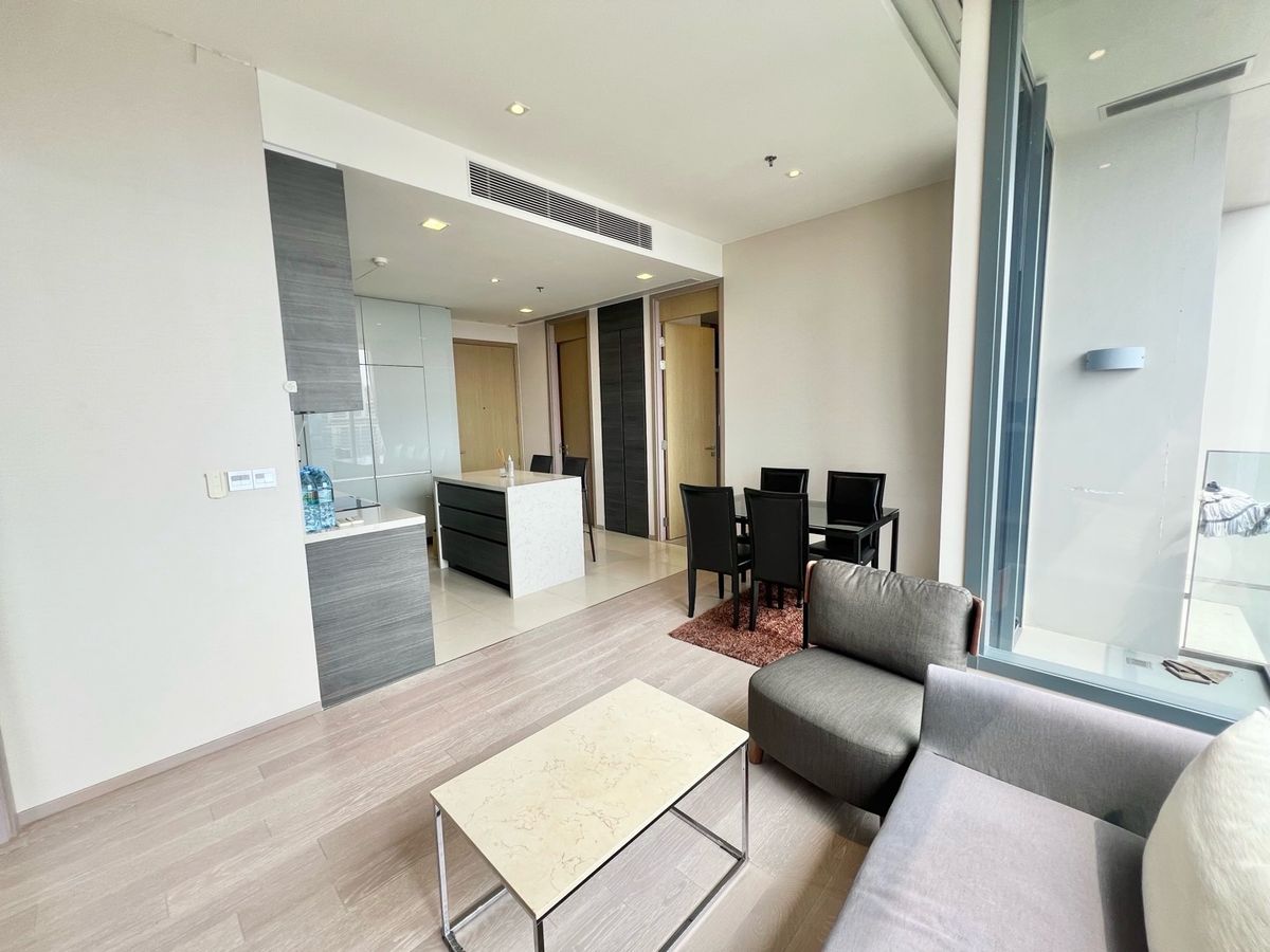 For RentCondoSukhumvit, Asoke, Thonglor : The Esse Asoke 2B2B 76sqm High floor /Unblocked view 70k Call: 0635925888