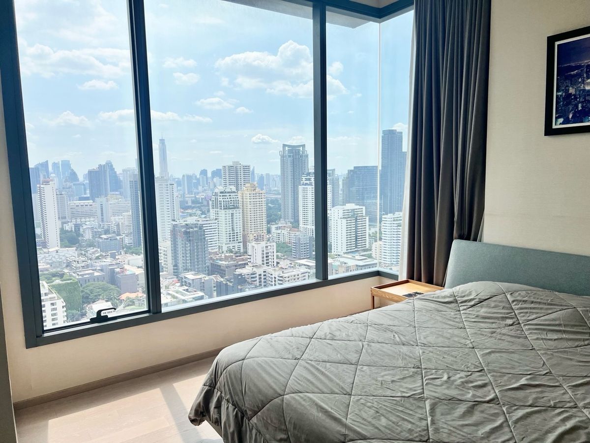 For RentCondoSukhumvit, Asoke, Thonglor : The Esse Asoke 2B2B 76sqm High floor /Unblocked view 70k Call: 0635925888