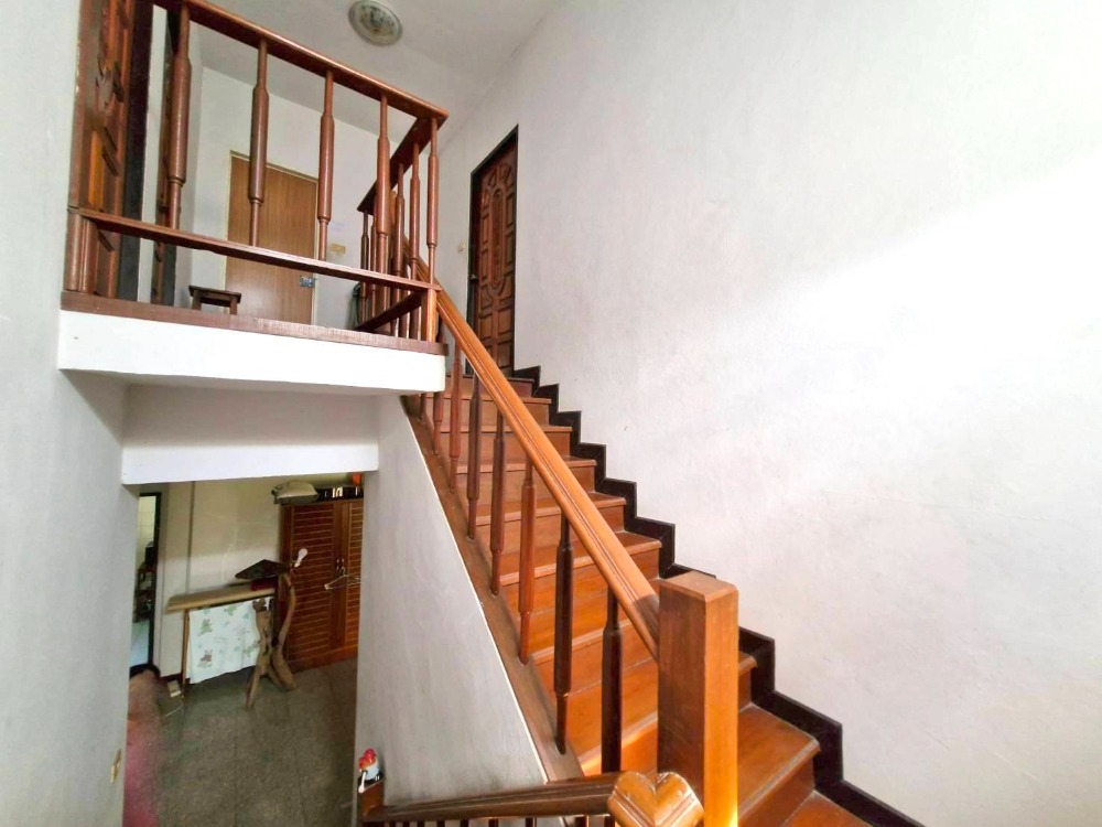 ขายบ้านมีนบุรี-ร่มเกล้า : ขายบ้านเดี่ยวพนาสนธิ์ การ์เด้นโฮม 3 หลังมุม บริเวณกว้างขวาง ราคาถูก ร่มเกล้าซอย 15