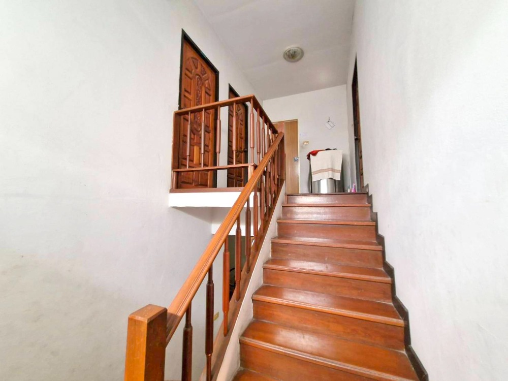 ขายบ้านมีนบุรี-ร่มเกล้า : ขายบ้านเดี่ยวพนาสนธิ์ การ์เด้นโฮม 3 หลังมุม บริเวณกว้างขวาง ราคาถูก ร่มเกล้าซอย 15