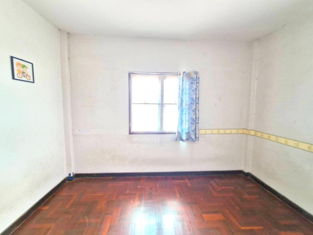 ขายบ้านมีนบุรี-ร่มเกล้า : ขายบ้านเดี่ยวพนาสนธิ์ การ์เด้นโฮม 3 หลังมุม บริเวณกว้างขวาง ราคาถูก ร่มเกล้าซอย 15