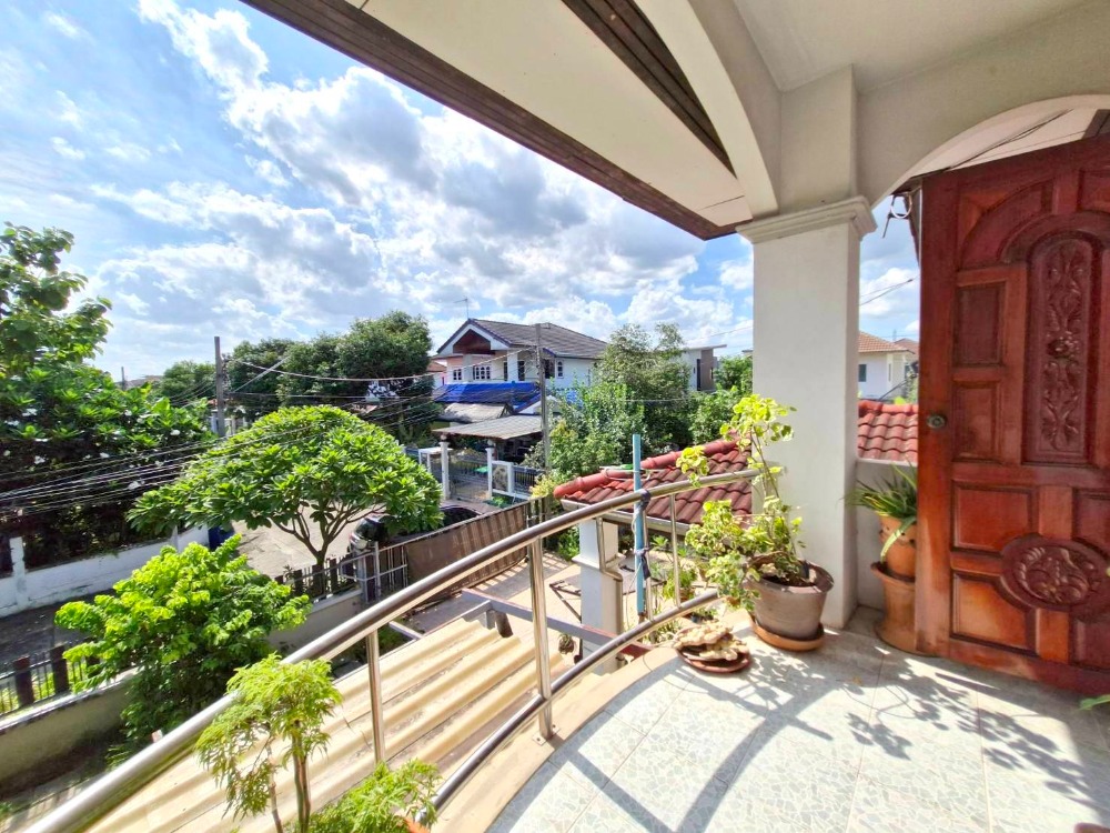 ขายบ้านมีนบุรี-ร่มเกล้า : ขายบ้านเดี่ยวพนาสนธิ์ การ์เด้นโฮม 3 หลังมุม บริเวณกว้างขวาง ราคาถูก ร่มเกล้าซอย 15