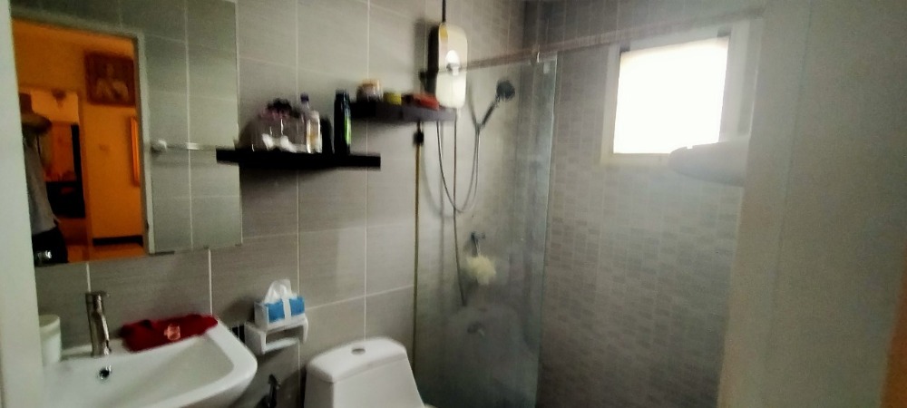 For SaleHousePathum Thani,Rangsit, Thammasat : Vista Ville Lam Luk Ka Khlong 3 Pathum Thani, convenient travel, multiple entrances and exits, near the Khu Khot BTS station