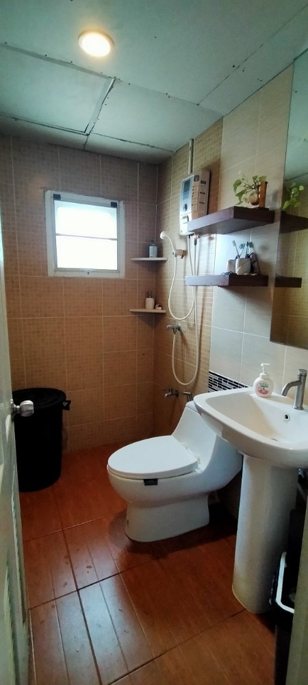 For SaleHousePathum Thani,Rangsit, Thammasat : Vista Ville Lam Luk Ka Khlong 3 Pathum Thani, convenient travel, multiple entrances and exits, near the Khu Khot BTS station