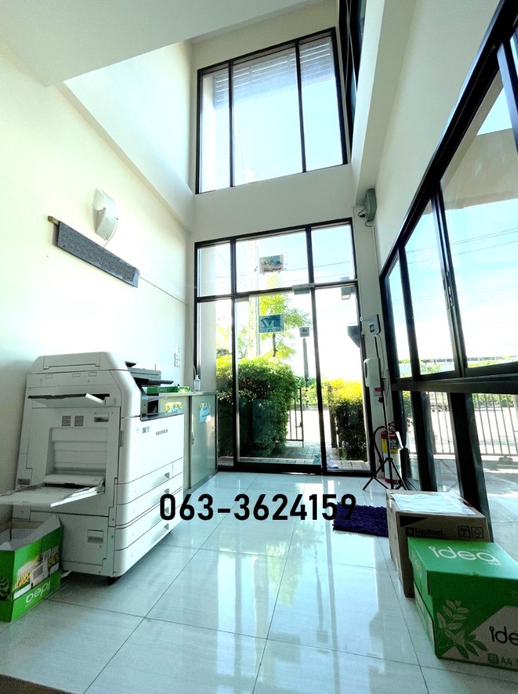 ขายโฮมออฟฟิศบางนา แบริ่ง ลาซาล : ขาย โฮมออฟฟิศ Home Office ในหมู่บ้าน บ้านลุมพินี ทาวน์ เรสซิเดนซ์ บางนา - ศรีนครินทร์ (Lumpini Town Residence Bangna-Srinakarin) 300ม จาก MRT ศรีเอี่ยม ขายพร้อมผู้เช่า#Townhome #townhouse #ทาวน์โฮม #ทาวน์เฮ้าส์