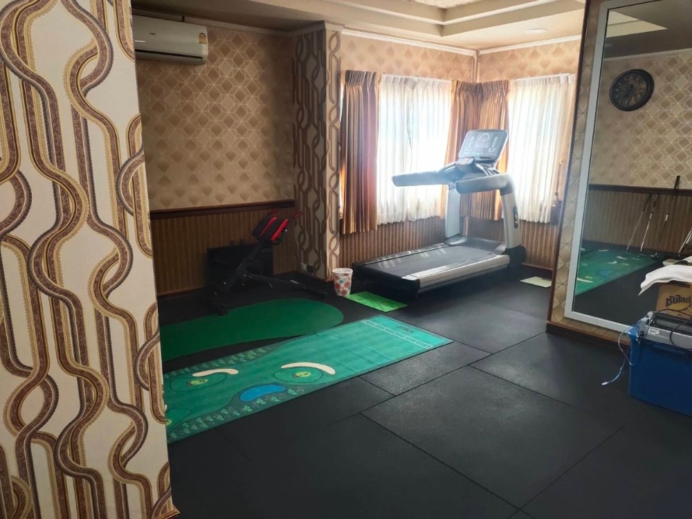 For SaleHouseNawamin, Ramindra : 3-storey detached house, Chalada Sai Mai, near the lake, convenient for walking, convenient for shopping