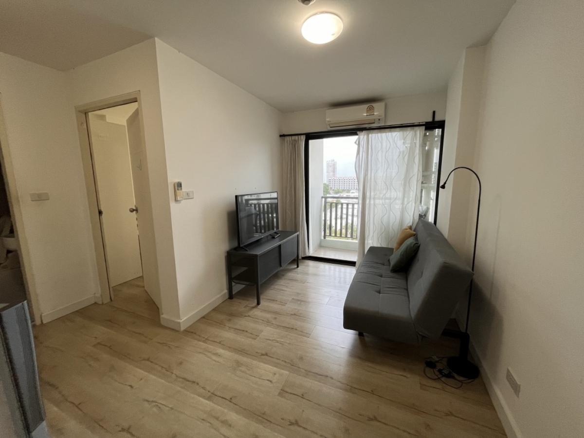 For SaleCondoLadprao, Central Ladprao : Owner sells! Condo Lat Phrao 15 Low-Rise, size 27.5 sq m, 8th floor, only 300 m from MRT Lat Phrao, can go through many alleys of Phahon Yothin.