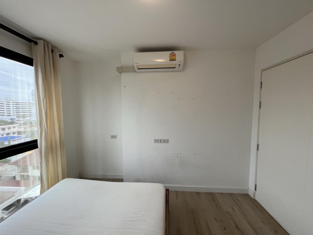 For SaleCondoLadprao, Central Ladprao : Owner sells! Condo Lat Phrao 15 Low-Rise, size 27.5 sq m, 8th floor, only 300 m from MRT Lat Phrao, can go through many alleys of Phahon Yothin.