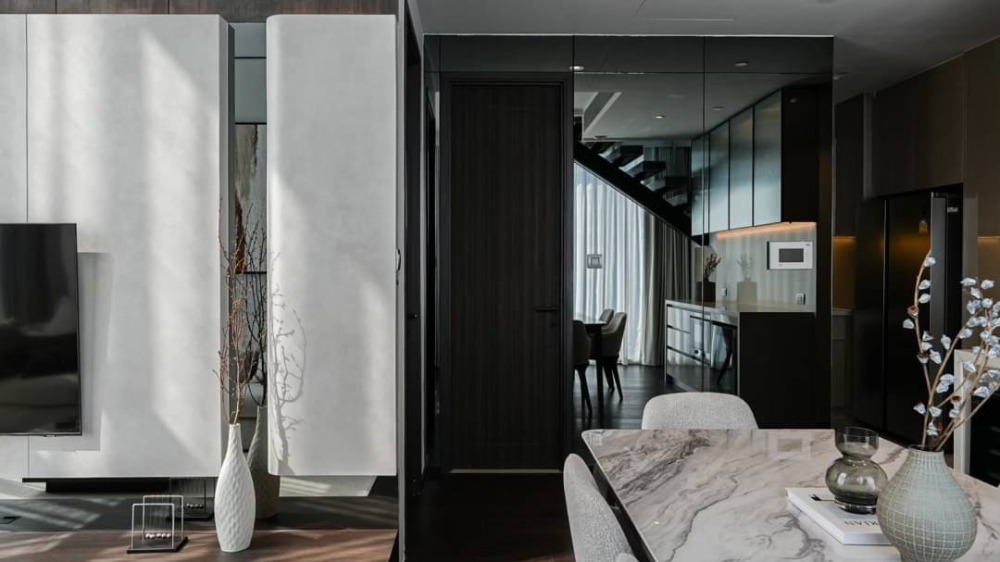 ขายคอนโดสุขุมวิท อโศก ทองหล่อ : ขาย Duplex Unit สุดหรูที่ ลาวิค สุขุมวิท 57!! A Stunning Duplex Unit at Laviq Sukhumvit 57 For Sale!!