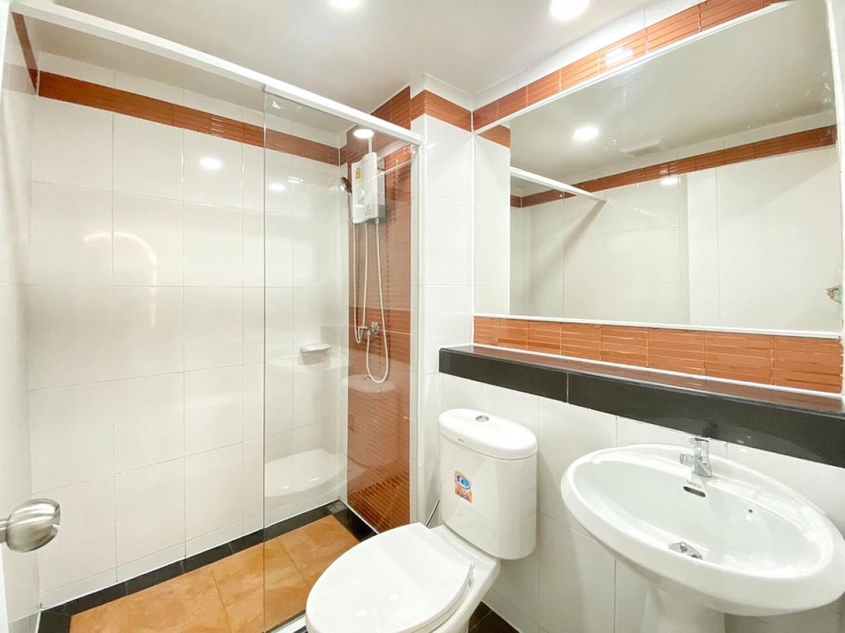 ขายคอนโดบางนา แบริ่ง ลาซาล : 🍇คอนโด Regent home 7/1 ผ่อนเริ่มต้น 5,000 บาทราคาดีมาก ย่านบางนา-สุขุมวิท🧸 ห้องมินิมอล🛍️🎈