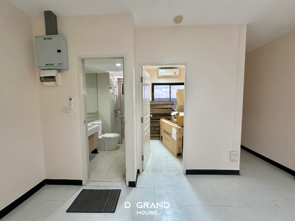 ขายอาคารพาณิชย์แจ้งวัฒนะ เมืองทอง : อาคารพาณิชย์ ทำเลดี ใจกลางเมืองทองธานี โครงการสุโขทัย อเวนิวส์ 99 2 คูหา สภาพดี พร้อมเริ่มกิจการได้ทันที❗️