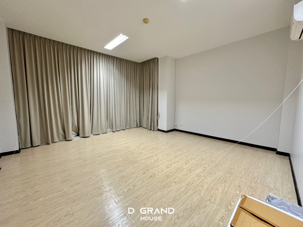 ขายอาคารพาณิชย์แจ้งวัฒนะ เมืองทอง : อาคารพาณิชย์ ทำเลดี ใจกลางเมืองทองธานี โครงการสุโขทัย อเวนิวส์ 99 2 คูหา สภาพดี พร้อมเริ่มกิจการได้ทันที❗️