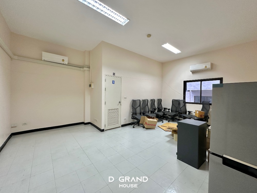 ขายอาคารพาณิชย์แจ้งวัฒนะ เมืองทอง : อาคารพาณิชย์ ทำเลดี ใจกลางเมืองทองธานี โครงการสุโขทัย อเวนิวส์ 99 2 คูหา สภาพดี พร้อมเริ่มกิจการได้ทันที❗️