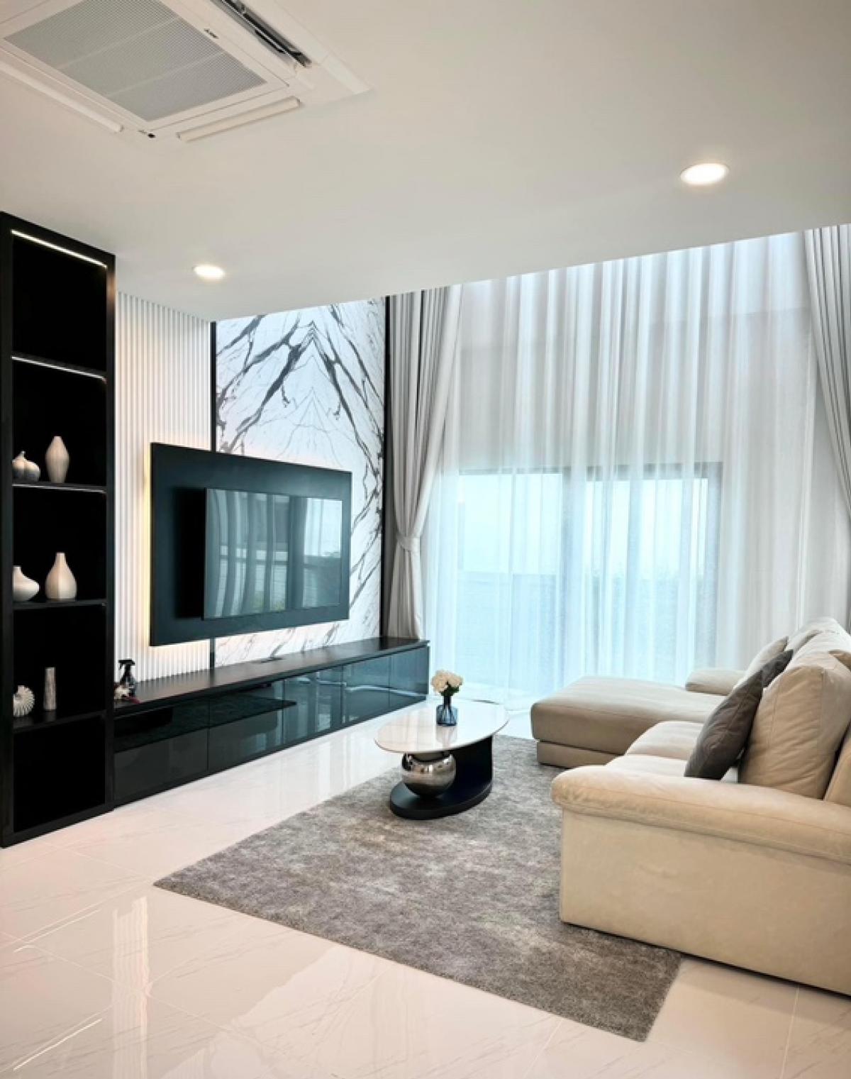 For RentHouseBangna, Bearing, Lasalle : 🌟For Rent: Detached House in The City Bangna. Two-storey detached house features 4 bedrooms and 5 bathrooms. Fully furnished and decorated.💥Rental Fee: 160,000 THB/month.