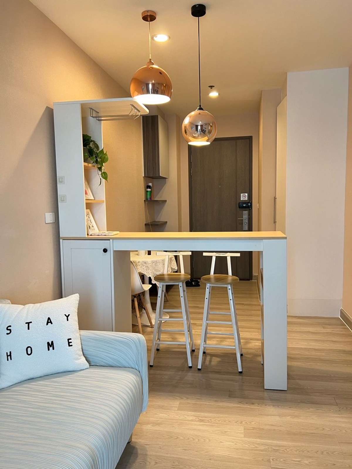 ขายคอนโดรัชดา ห้วยขวาง : 🔥ให้เช่า/ขาย📍Centric Huikwang
คอนโดเซ็นทริคห้วยขวาง -รัชดา 
ราคาดีที่สุด‼️Rent/ Sale Centric Huai Khwang🏢