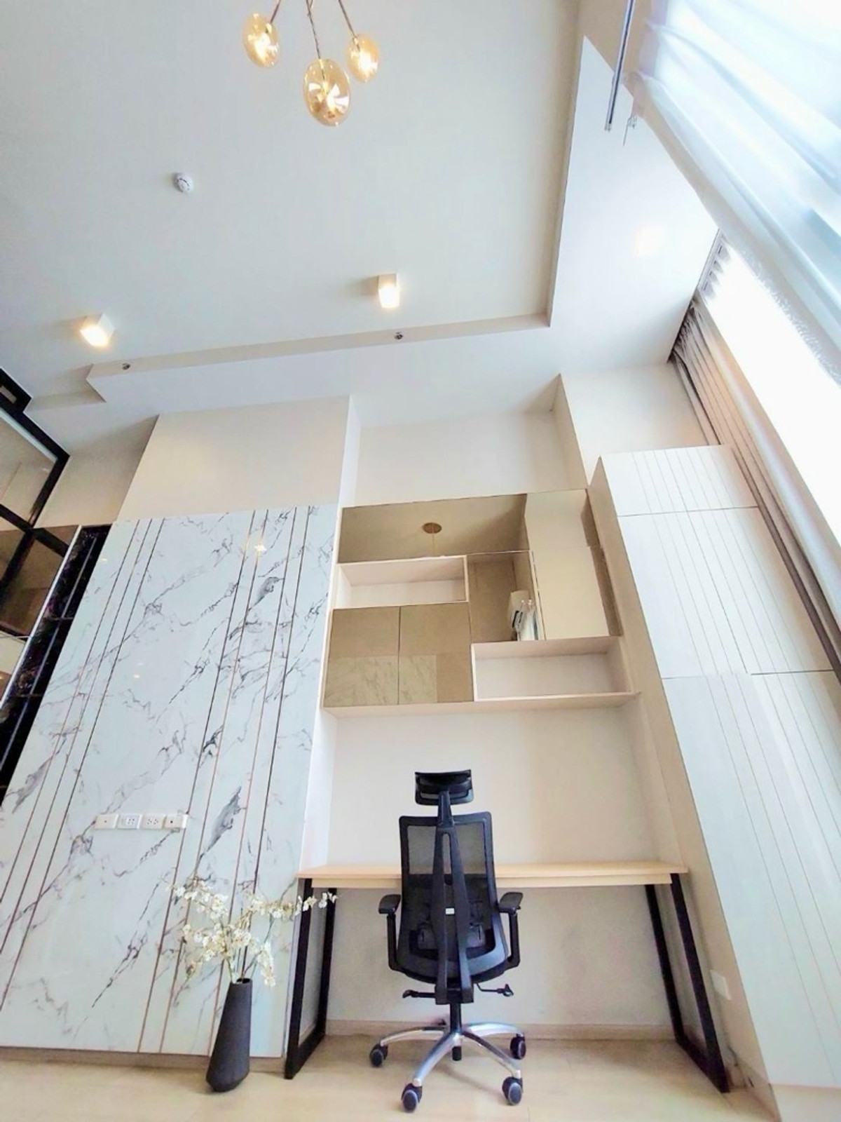 ขายคอนโดวงเวียนใหญ่ เจริญนคร : 🔥[For Sale] ขายขาดทุน ด่วน!! คอนโด Duplex ไอดีโอ สาทร – วงเวียนใหญ่ (Ideo Sathorn Wongwai Yai) ใกล้รถไฟฟ้า BTS วงเวียนใหญ่