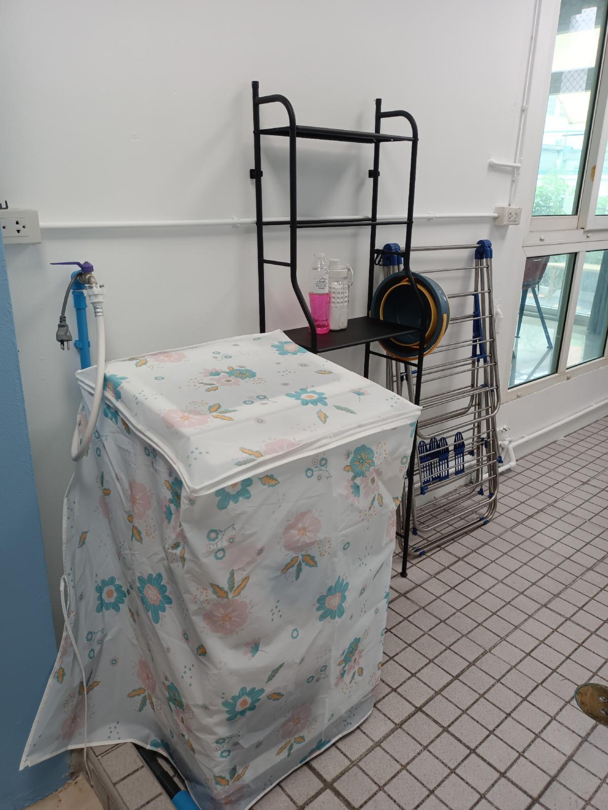 ให้เช่าทาวน์โฮมนนทบุรี บางใหญ่ บางบัวทอง : Be Cute บ้านให้เช่า ระยะสั้น  3 นอน 2 น้ำ แปลงมุม ถนนเมน มีสวนหย่อม พักได้ไม่เกิน  6  ท่าน จอดรถ 2 คัน หมู่บ้านทิพย์พิมาน บ้านริมน้ำ ติด MRT คลองบางไผ่