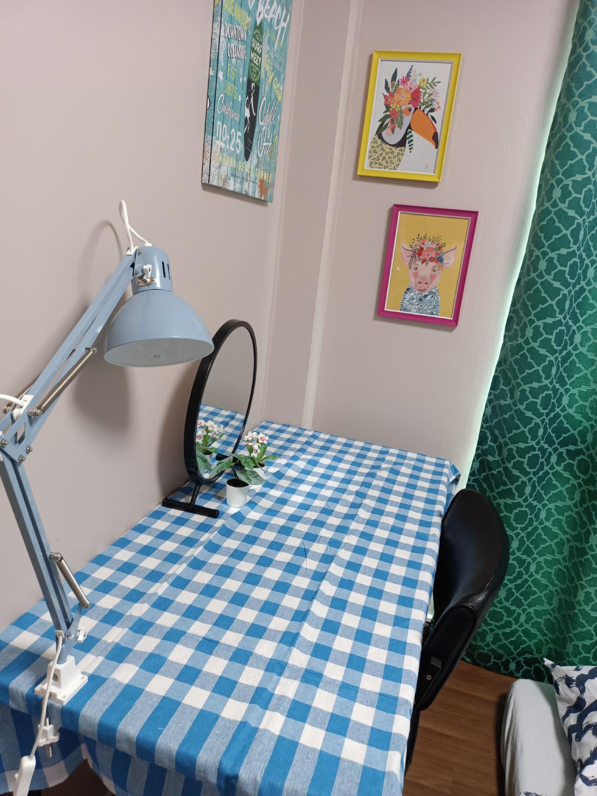 ให้เช่าทาวน์โฮมนนทบุรี บางใหญ่ บางบัวทอง : Be Cute บ้านให้เช่า ระยะสั้น  3 นอน 2 น้ำ แปลงมุม ถนนเมน มีสวนหย่อม พักได้ไม่เกิน  6  ท่าน จอดรถ 2 คัน หมู่บ้านทิพย์พิมาน บ้านริมน้ำ ติด MRT คลองบางไผ่