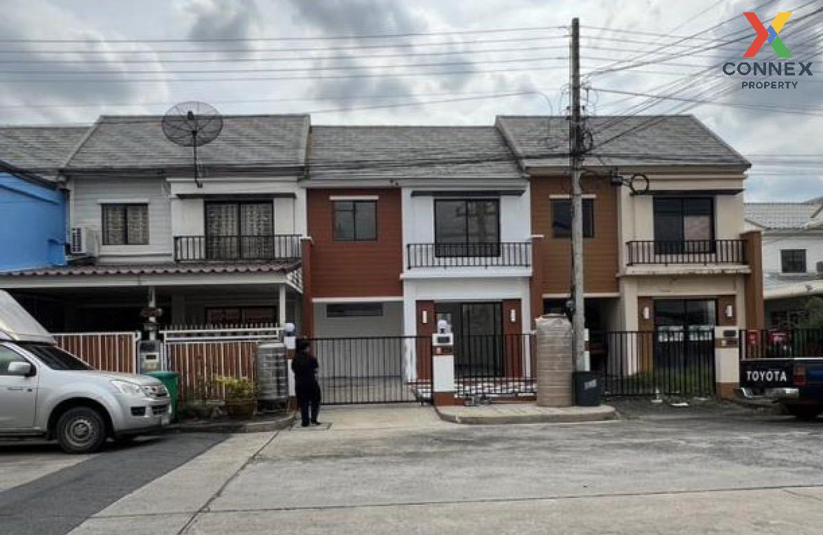 For SaleTownhomePathum Thani,Rangsit, Thammasat : For Sale Townhouse/Townhome  , Baan Pruksa 40 Rangsit Klong 3 , newly renovated , Khlong Sam , khlong Luang , Pathum Thani , CX-102298