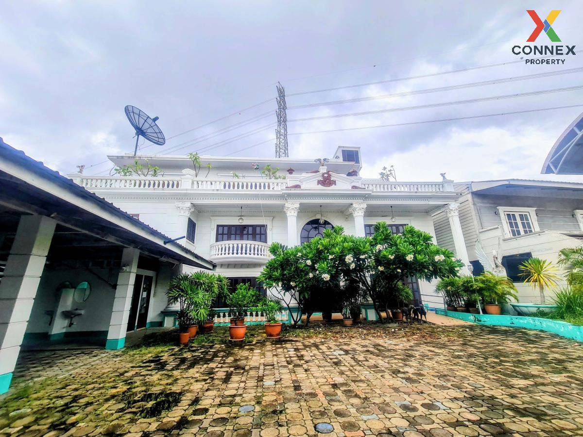 For SaleHouseLadkrabang, Suwannaphum Airport : For Sale House , Baan Muang Thong 2/2 Phatthanakan 61 , nice view , high floor , wide frontage , Prawet , Prawet , Bangkok , CX-102520