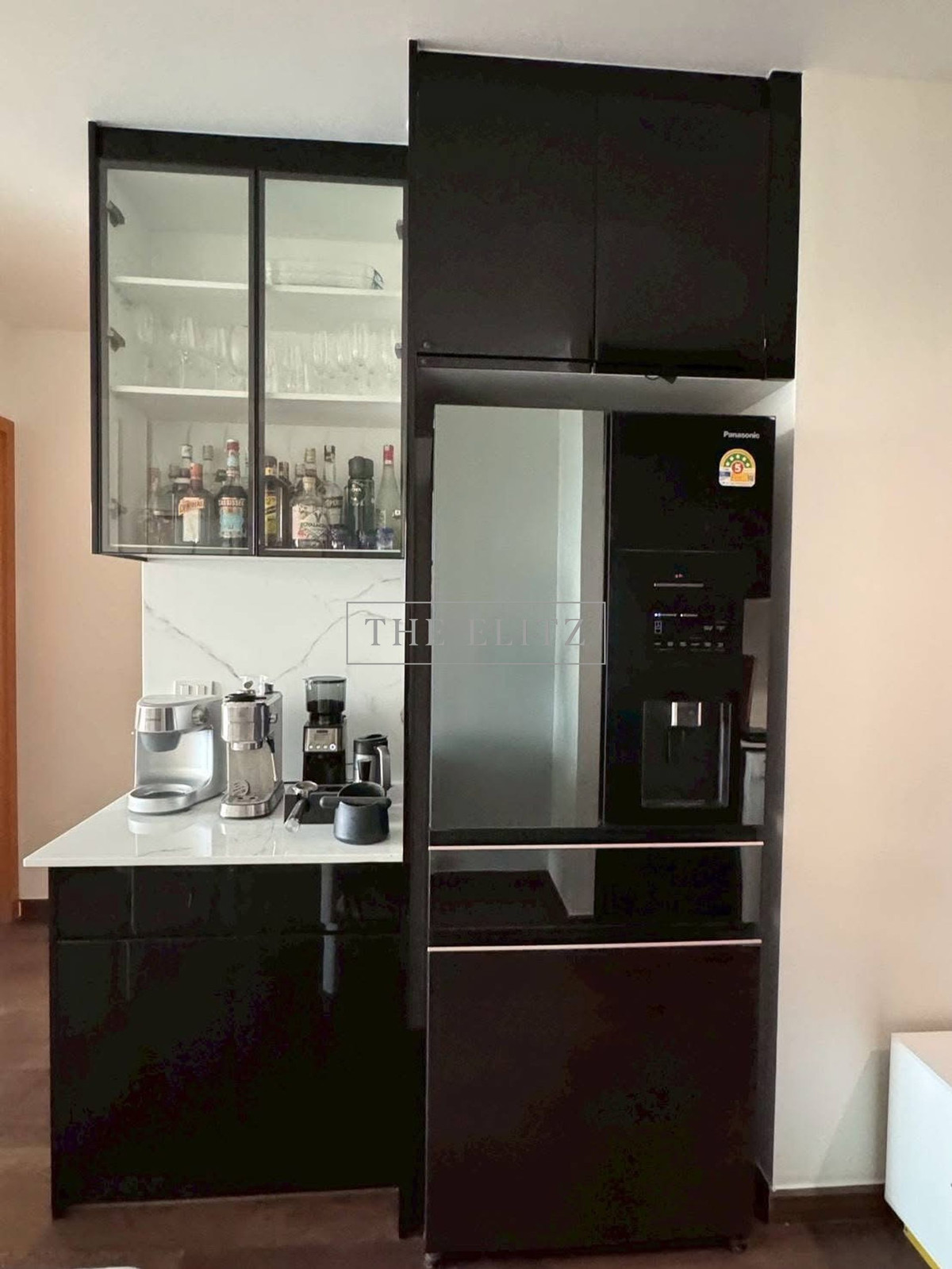For SaleCondoRama9, Petchburi, RCA : 💥 The owner wants to sell urgently!! (Foreign Quota) Circle Condominium, very expensive price 💯 There is a shuttle service to BTS-MRT, 75% parking space, never full 🚄