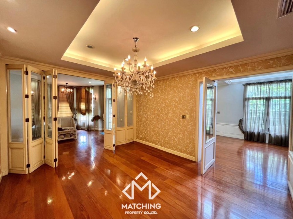 For SaleHouseBang Sue, Wong Sawang, Tao Pun : 2-storey single house, self-built, English style, near MRT Tiwanon Intersection, walking distance only 500 m.